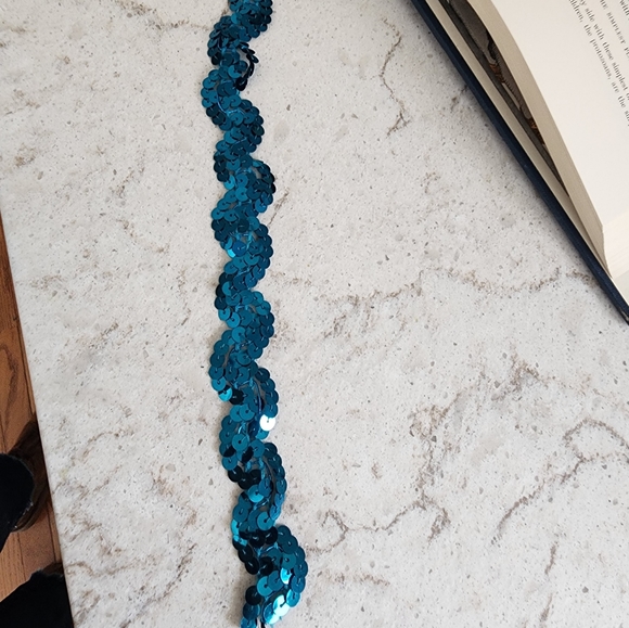 5 yards of Vintage 60s 70s turquoise teal blue metallic sequin trim - Picture 5 of 6